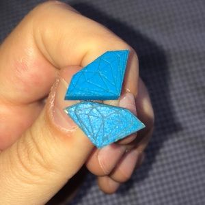 Wooden stud diamond earrings